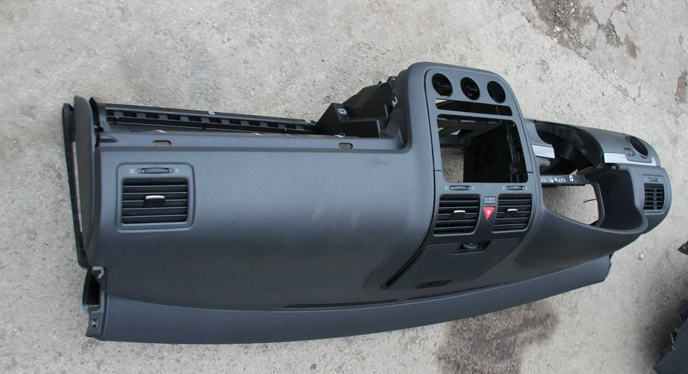 Табло за Фоксваген Голф 5 - 2006 - Volkswagen Golf 5