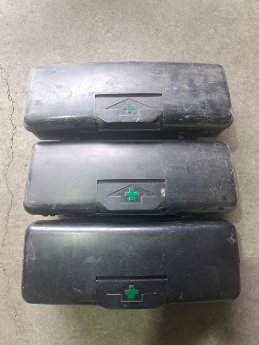 Аптечка БМВ 5 серия Е39 Bmw E39 5 series авариен комплект