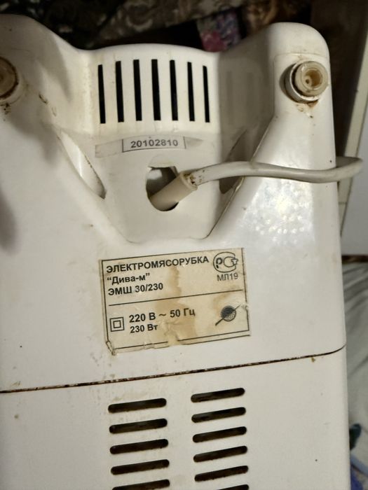 Продам Мясорубка