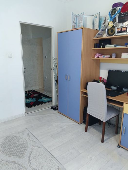 Продам 4-x комнатную квартиру