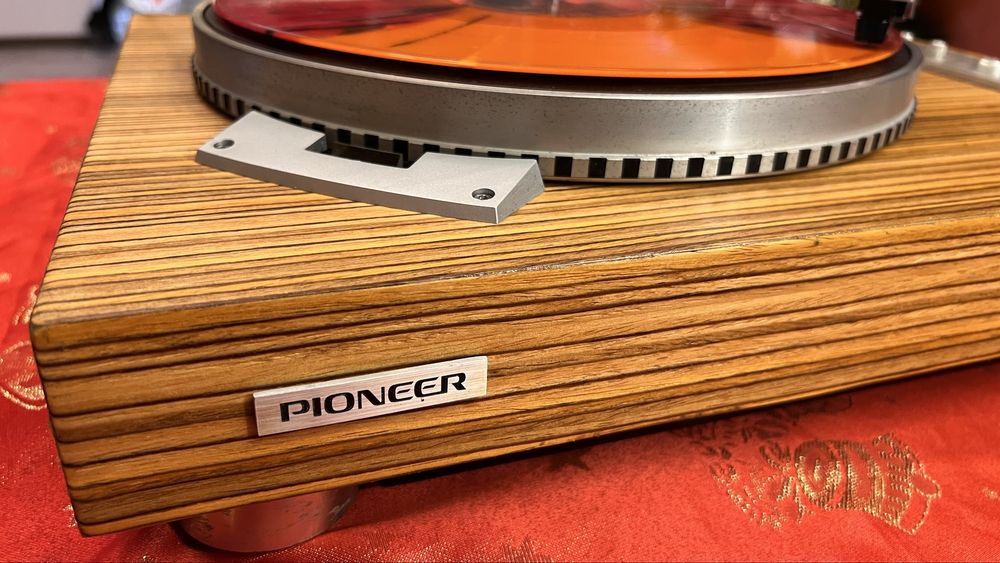 Грамофон Pioneer XL-1550, direct drive, recapped