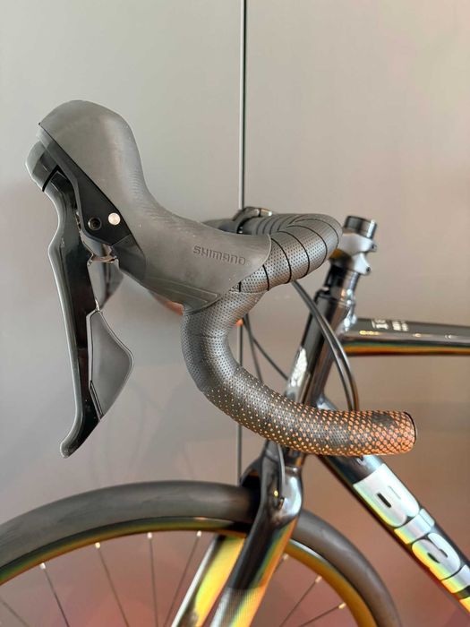 Продавам Bianchi Via Nirone 7  – Размер 61. В ГАРАНЦИЯ до март 2027 г. С подобрения и подаръци!
