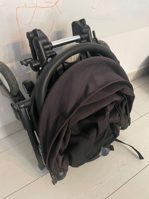 Carucior babyzen cu canopiera gri de rezerva