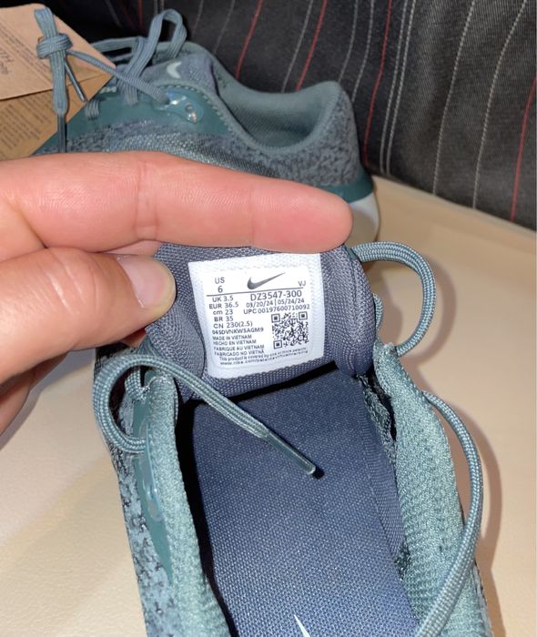 Nike Performance  Versair