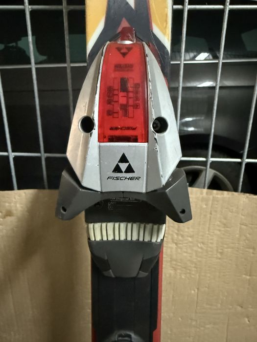 Fisher ски 165 сантиметра