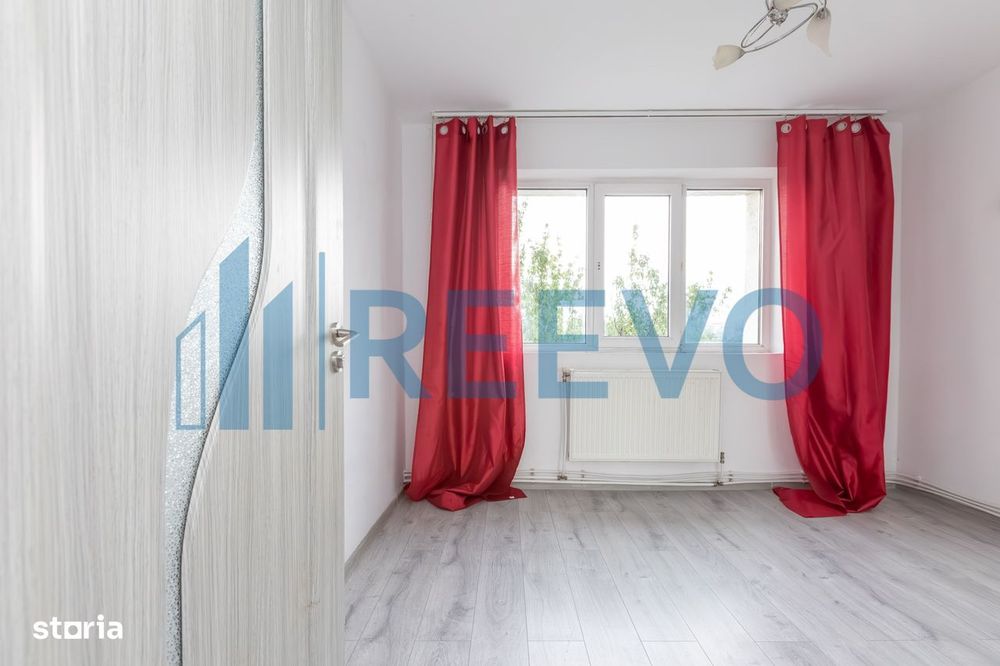 Apartament 3 camere decomandate, Zona Narcisa, Bacău — fotografia 3