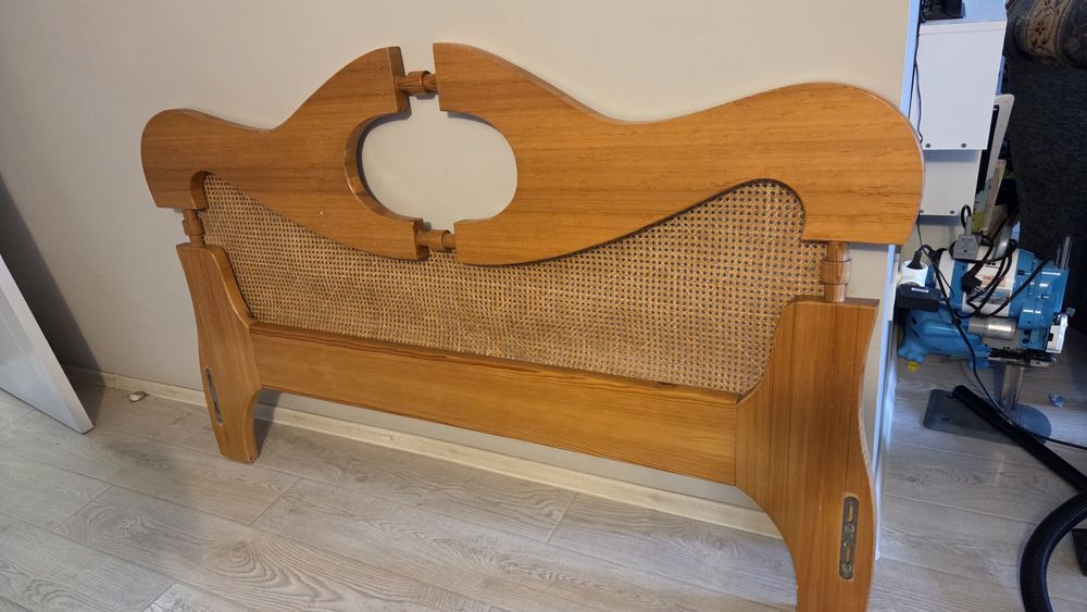 Легло с чекмедже и спалня