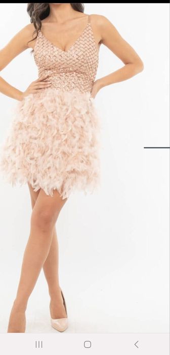 Официална рокля с пера и пайети