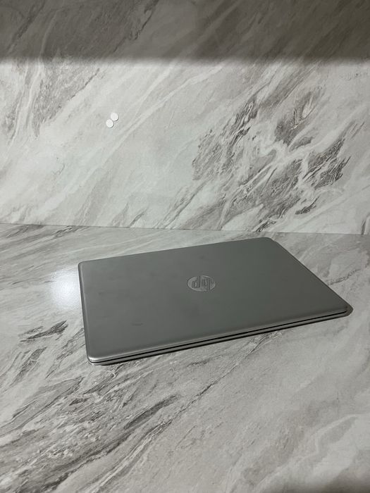 Hp notebook sotiladi