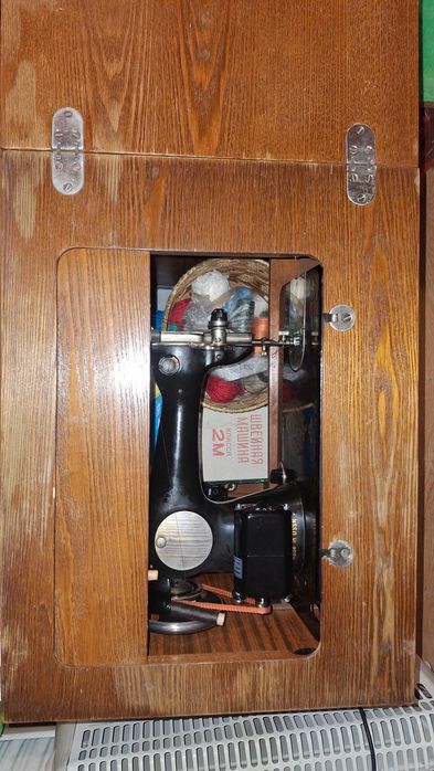 Шевна машина Union в шкаф, крачна и с мотор