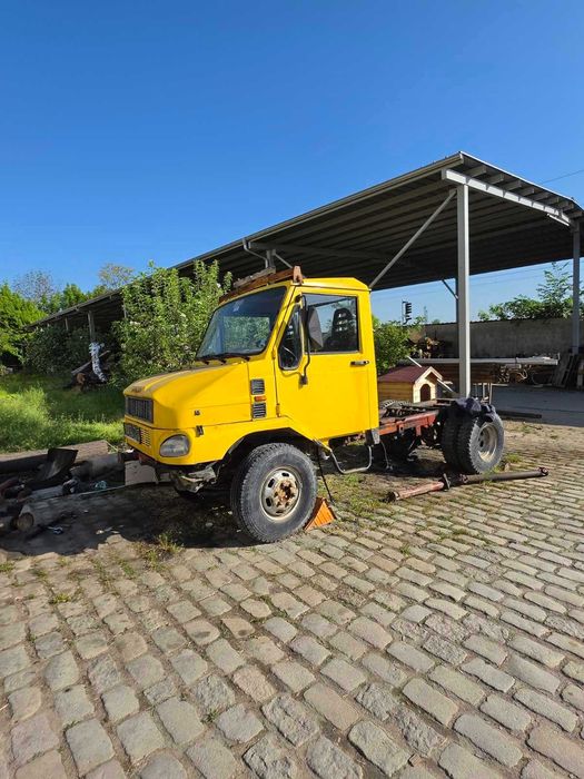 Товарен автомобил Бремач 2.8 дизел, 2005 г.