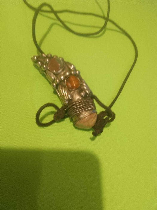 Медальон бутилка метал с ахат