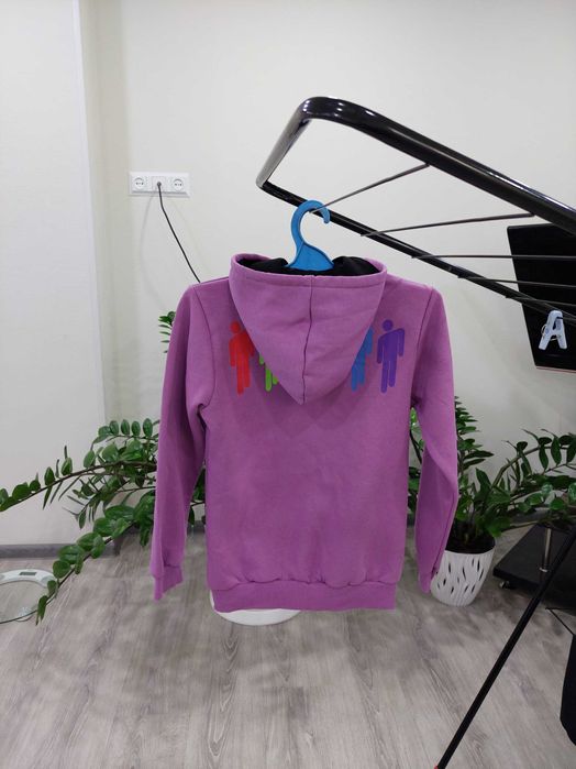 Худи на девочек  б/у в отличном состоянии