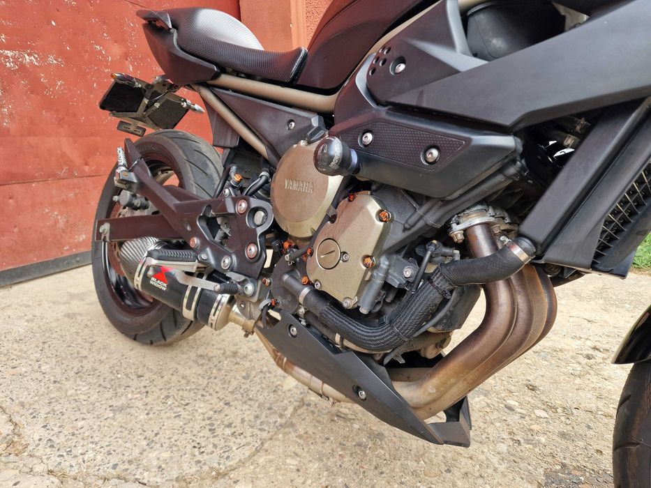 Yamaha XJ6 Naked