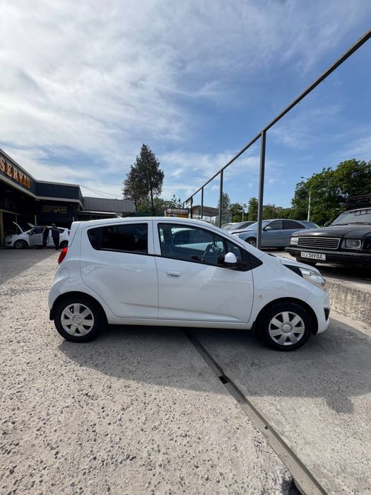 Chevrolet Spark 2015 — 6