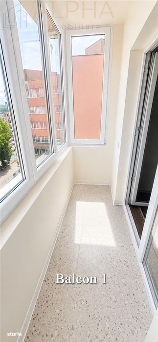 Apartament 4 camere, superfinisat, B-dul Independentei – zona Biserica
