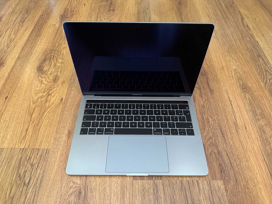 13.3' CTO Core i7 3.3GHz Apple MacBook Pro Late 2016 TouchBar 16GB RAM/512GB SSD/Бат 6ч