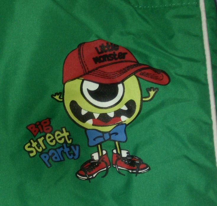 Продавам детски зимни панталончета