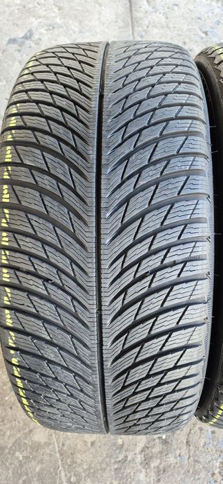 4 anvelope iarna Michelin 265/40/20.Pretul este pe bucata.