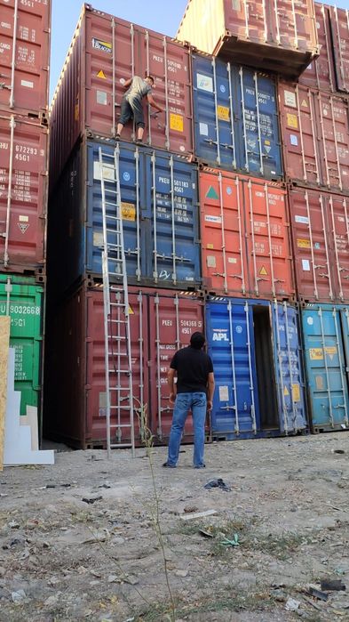 Контейнер 40 морской