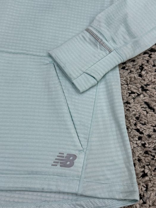 Дамски термо суитшърт NEW BALANCE . Размер M/L