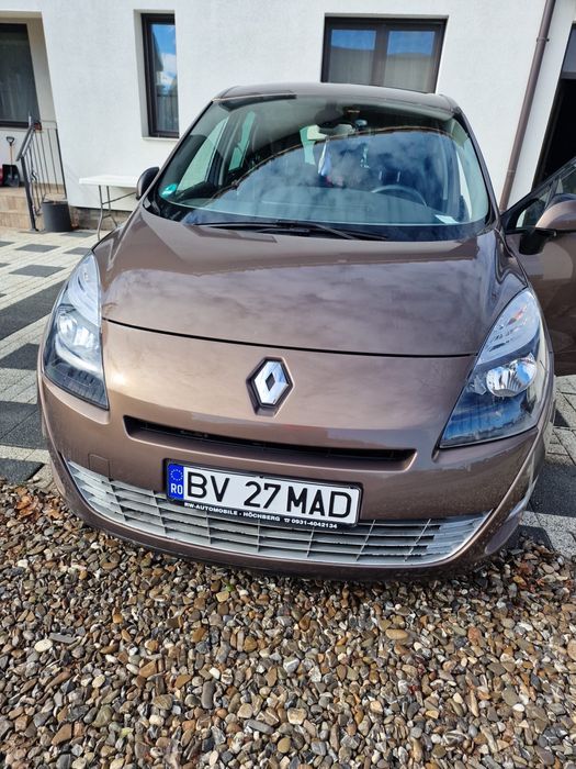 RENAULT Grand Scenic 2010 — imagine 2