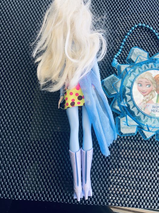 Păpușă Elsa Disney originală 28 cm + poșetuță