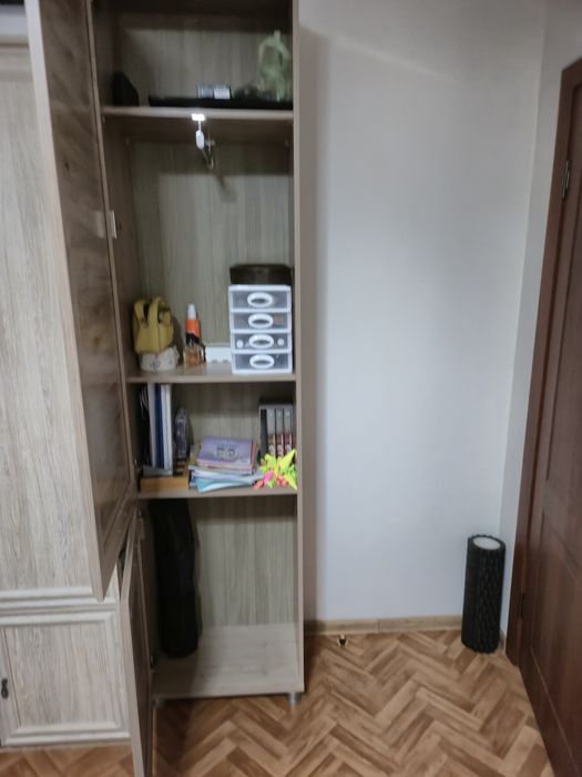 Продам гарнитур 2 шкафа