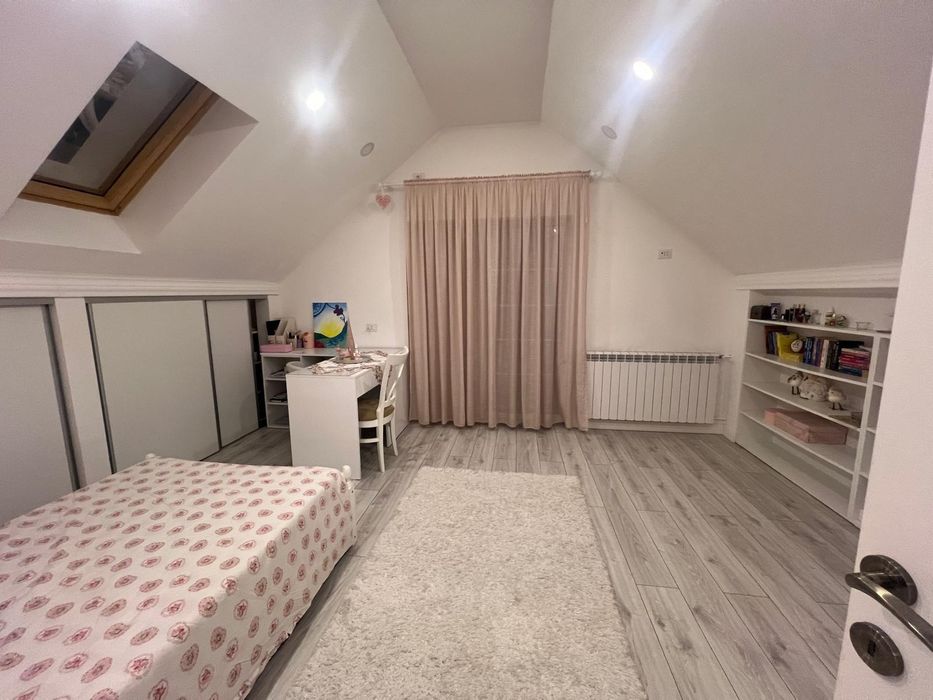 Oportunitate !!! Casa P + M ideala pentru familie