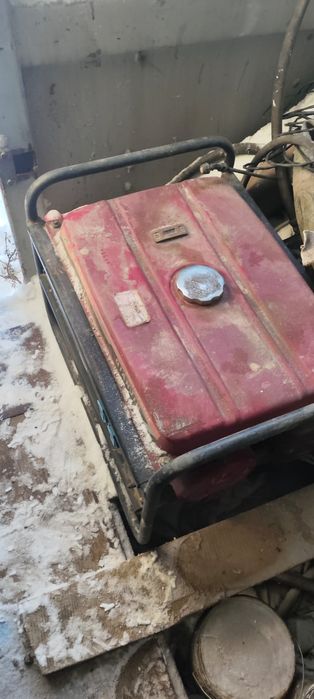 Продам генератор 5квт