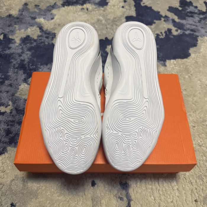 Adidași de baschet Nike Kobe 9 Elite Low “Halo”