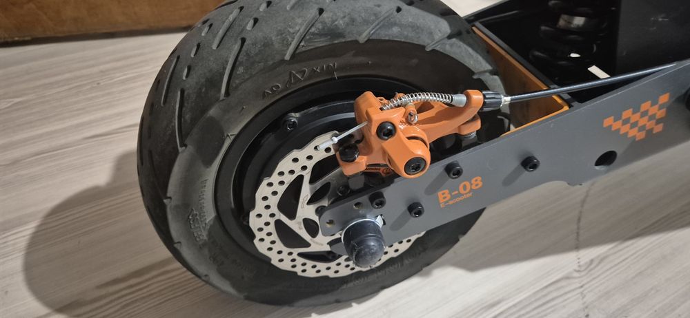 Като нова !! Електрическа тротинетка Kukirin G4 800км !