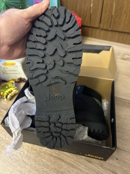 Ghete JEEP noi marimea 43