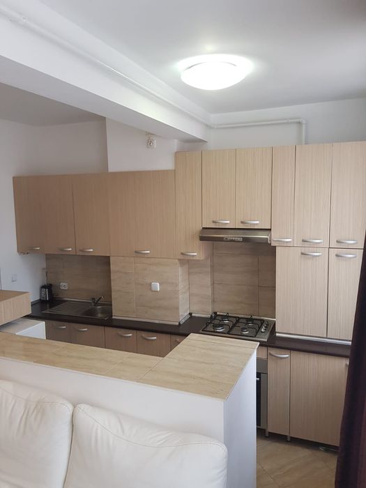 Inchiriez apartament Ared-UTA