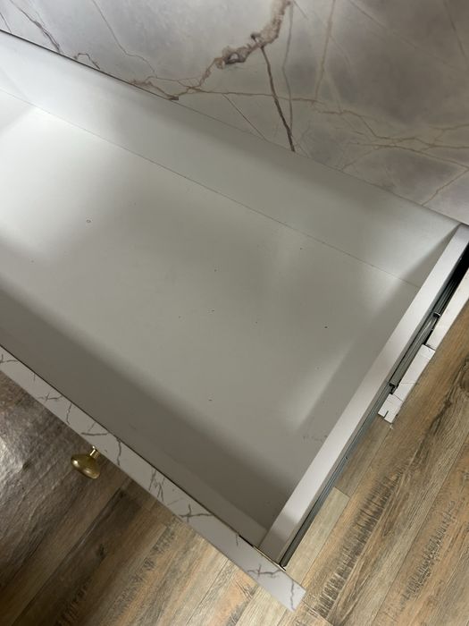 Тумбочка комод для вещей