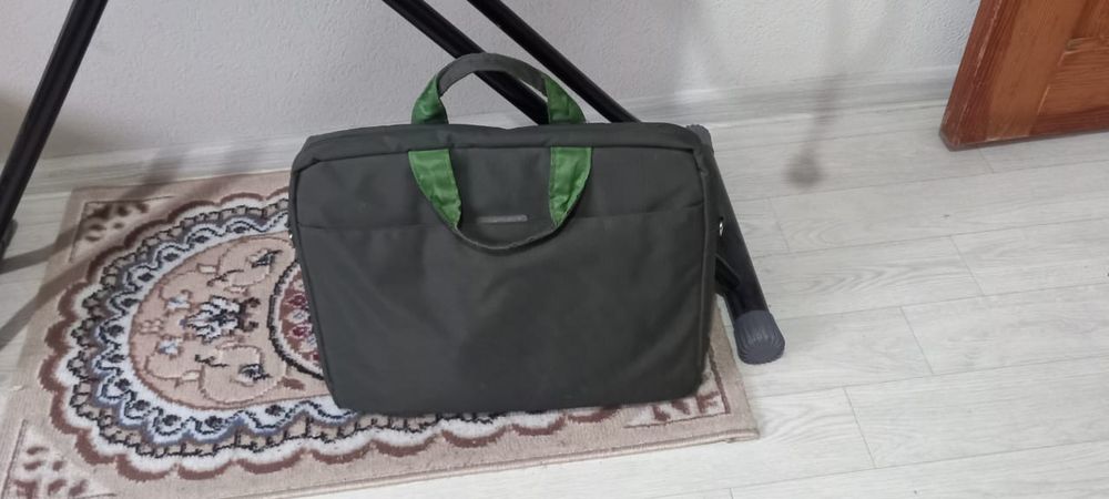 Ноутбук на запчасти