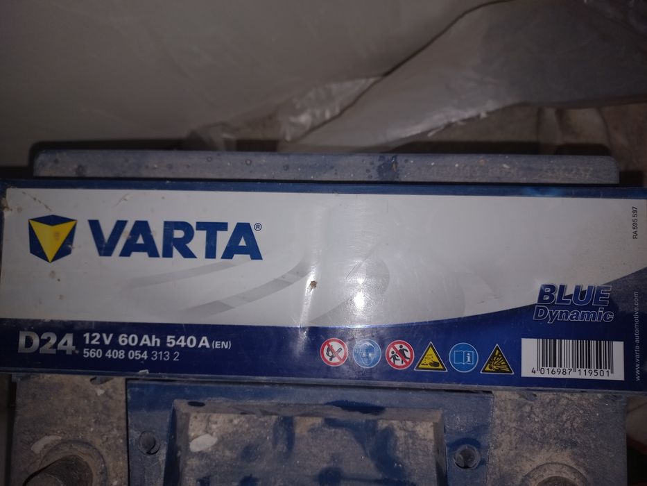 Baterie auto Varta Blue 60AH D24, in stare buna, testata