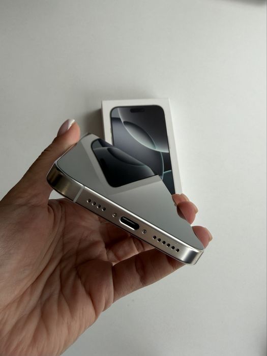 iPhone 16 Pro Max 256GB – 99% батерия, с гаранция 2 години от Yetell