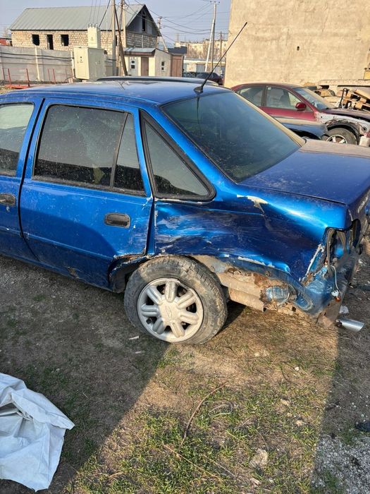 Продаётся нексия 2