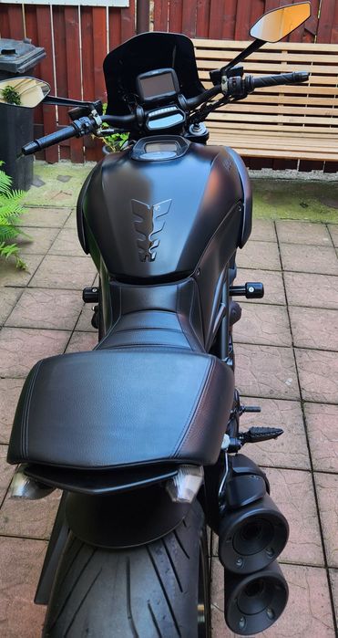 Ducati Diavel Carbon