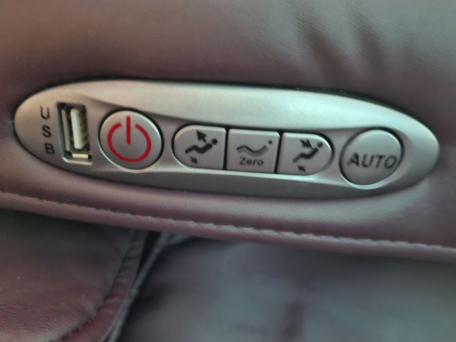 Fotoliu de masaj Komoder