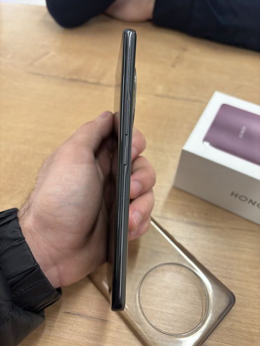 Продам хонор x9c