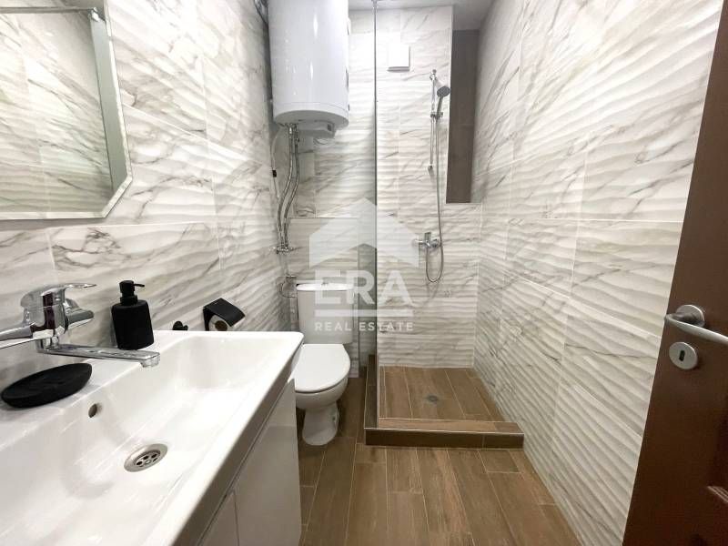 Дава се под наем Двустаен апартамент в Варна, Лятно кино Тракия - 55 кв.м за 548.25 € - Снимка #8