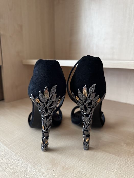 Dario Bruni елегантни високи обувки