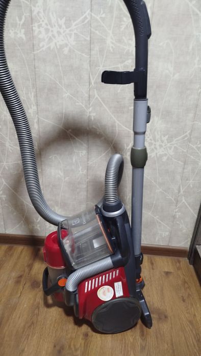 Пылесос "Electrolux Ultraflex", ZUF42020R  (оригинал).