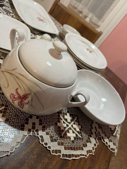Порцеланов сервиз от чинии и купи porzellan made in bulgaria