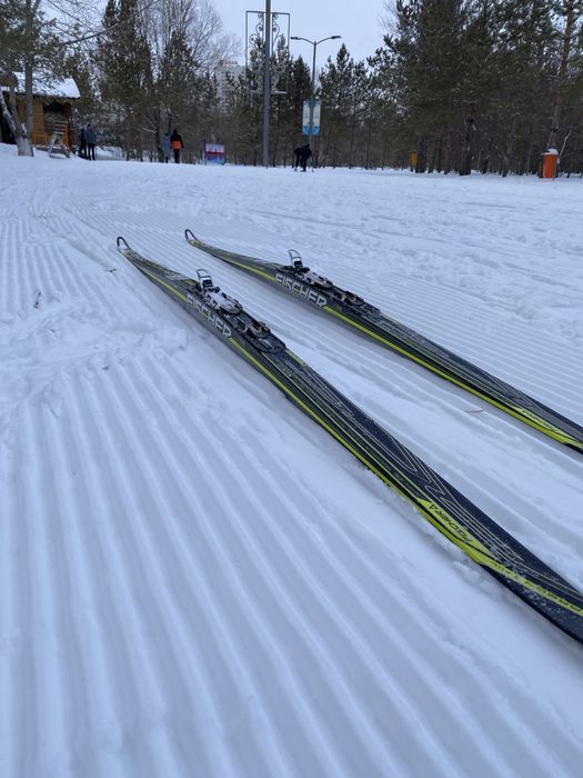 Лыжи коньковые Fischer