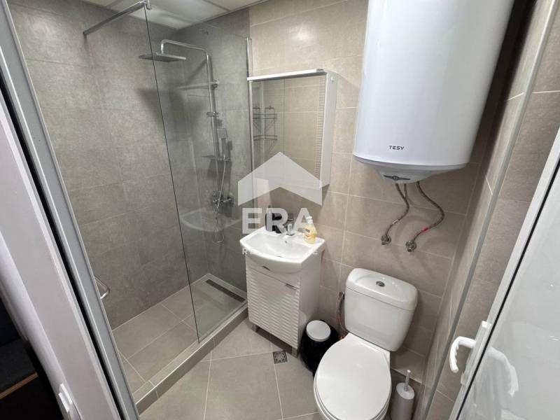 Дава се под наем Тристаен апартамент в Варна, Лятно кино Тракия - 62 кв.м за 698.19 € - Снимка #7