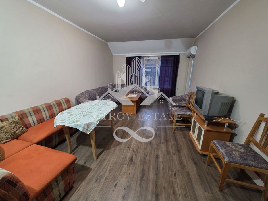 Дава се под наем Двустаен апартамент в Велинград - 70 кв.м за 350 € - Снимка #1