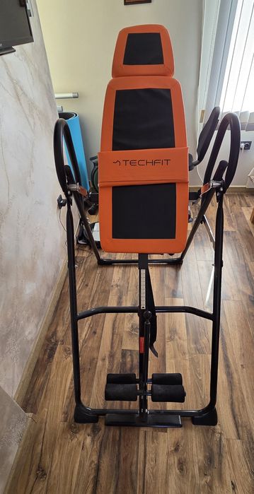Инверсионна лежанка TECHFIT